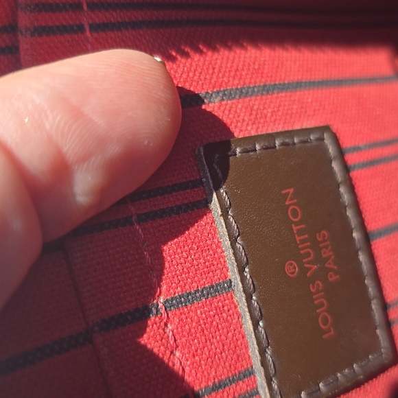 Louis Vuitton Damier Ebene Neverfull GM Pochette - Picture 11 of 11